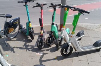 Researchers Sound the Alarm on Soaring E-Scooter Injury Costs