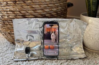I tried building a phone signal booster with aluminum foil (here’s how it went)