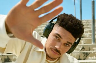 The Bose QuietComfort headphones drop to $199 in Best Buy’s Black Friday sale