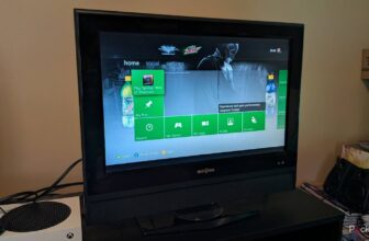 This old TV is perfect for all my consoles